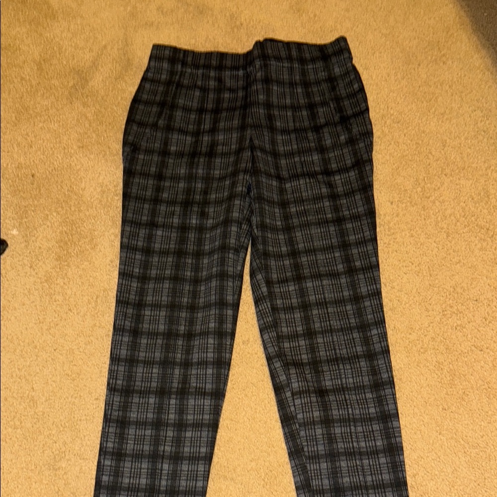 Women’s black gray pants